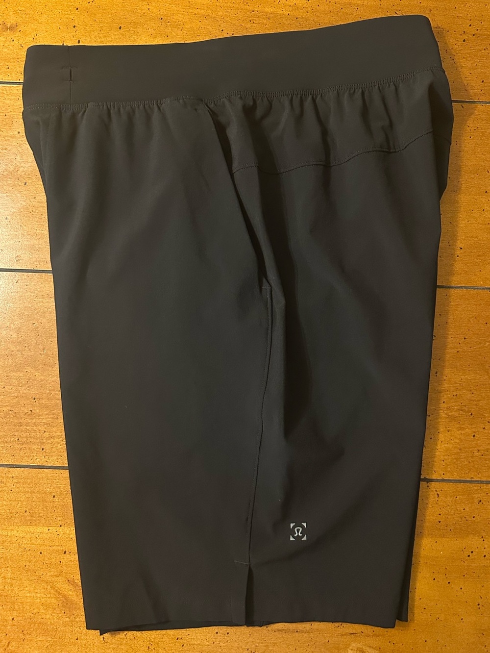 Mens lululemon THE SHORT black size small linerless shorts run yoga workout